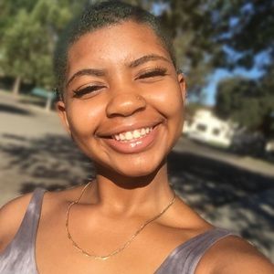 Meet your Posher, Darrenee